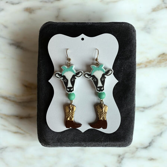 Bluebell’s Night Out Dangle