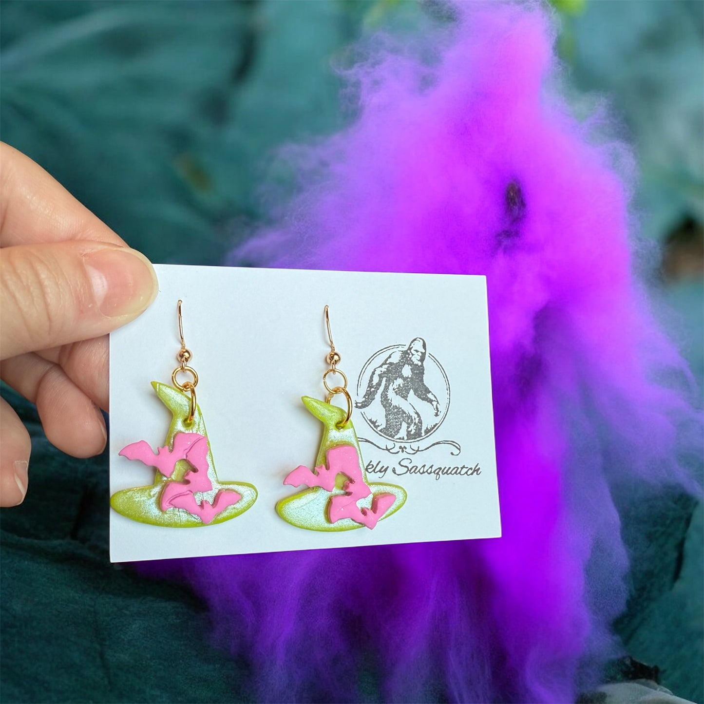 Green Witches Hat with Pink Bats