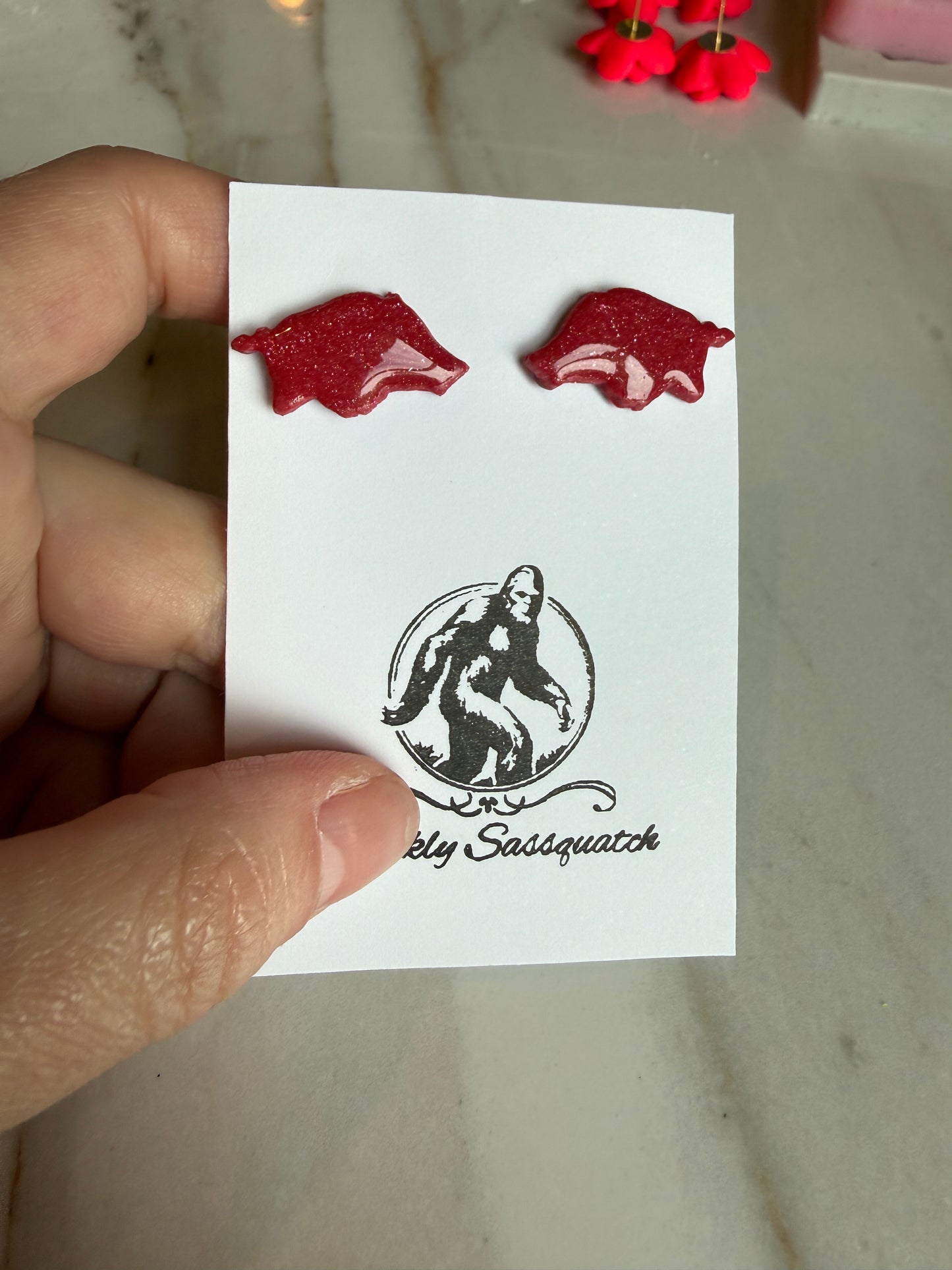 Dark Red Light Sparkle Razorback Stud
