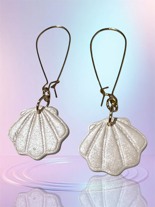 Shimmer Shell Dangle